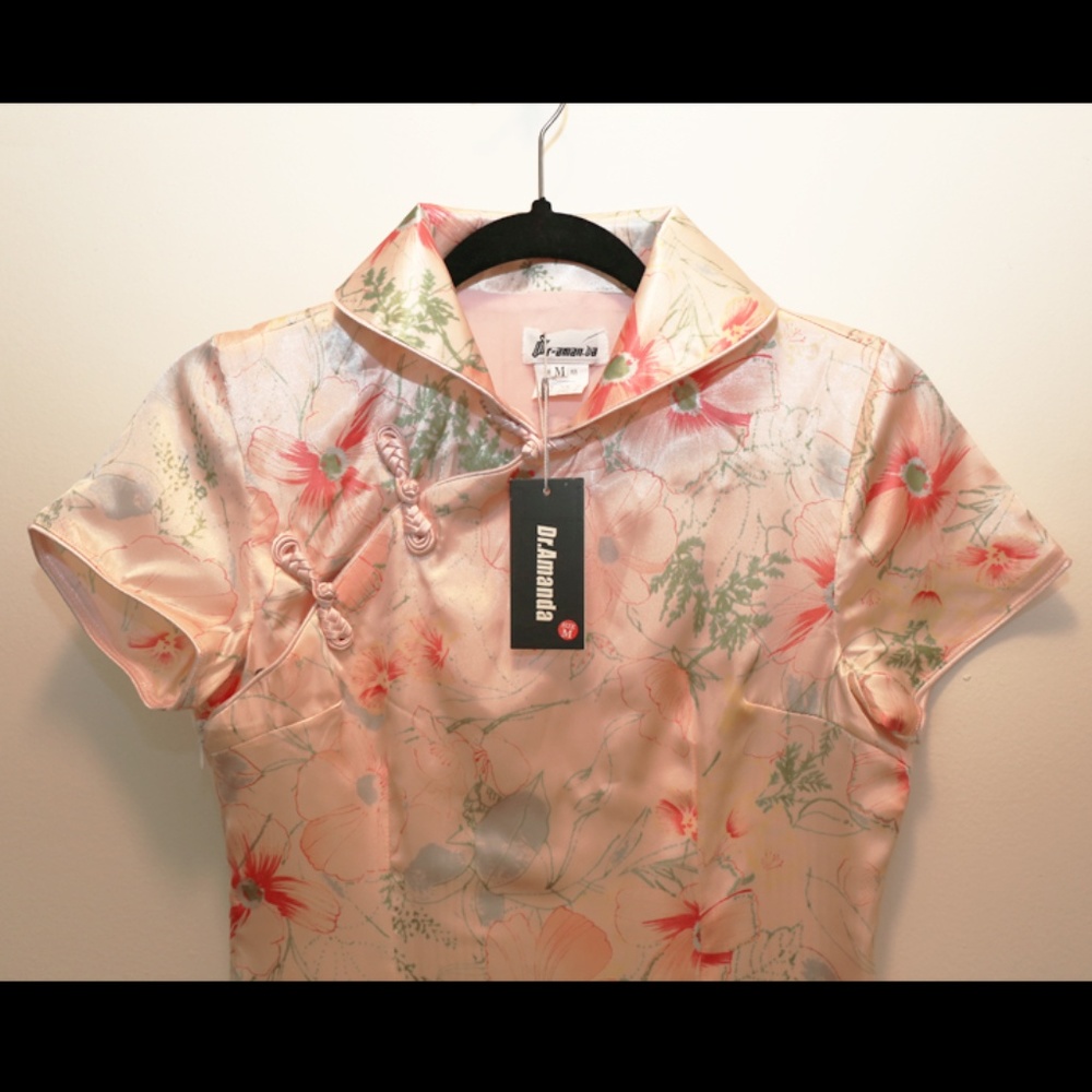 🆕 Vintage Chinese Floral Silk Dress - NEW! 🌸